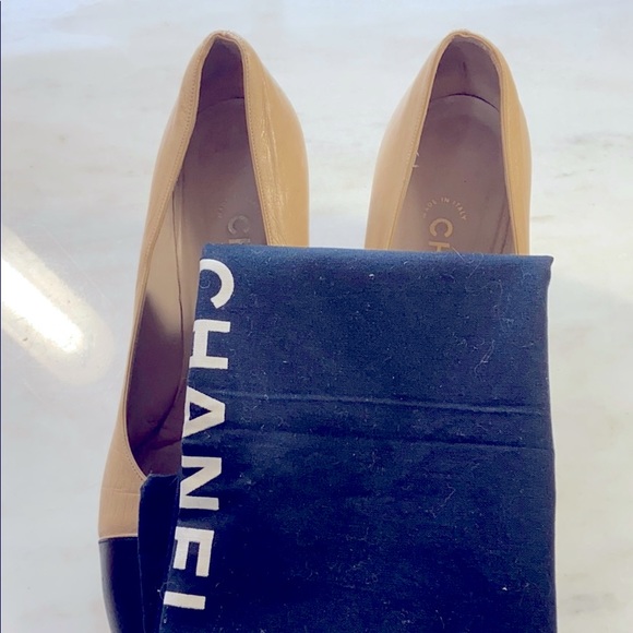 CLASSIC VINTAGE CHANEL SPECTATORS - 37.5 - Picture 9 of 15